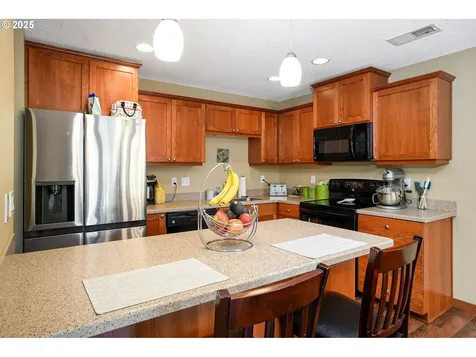 214 Olson Road Silverton OR 97381