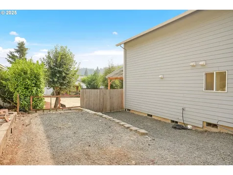 214 Olson Road Silverton OR 97381