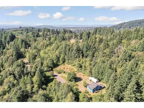 2524 SE Mannthey Road Corbett OR 97019