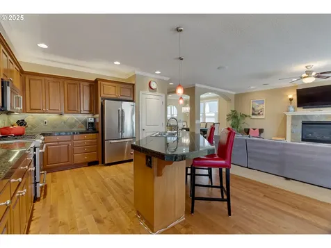 7986 SW Litz Court Portland OR 97223