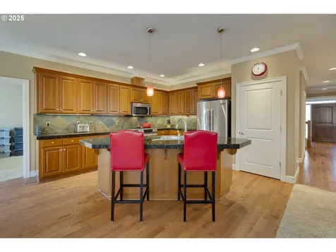 7986 SW Litz Court Portland OR 97223