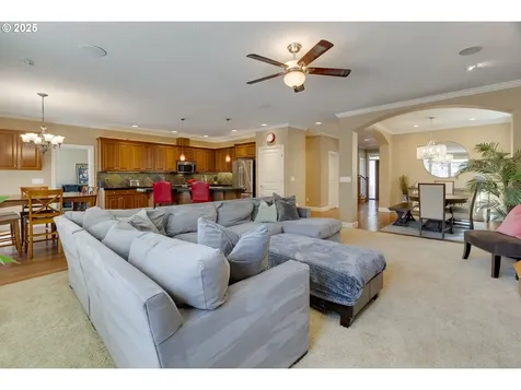 7986 SW Litz Court Portland OR 97223