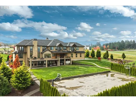 900 NW 216th Street Ridgefield WA 98642