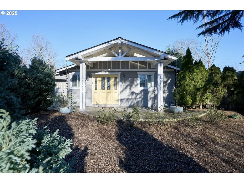90 SW Frenwood Way Beaverton OR 97005