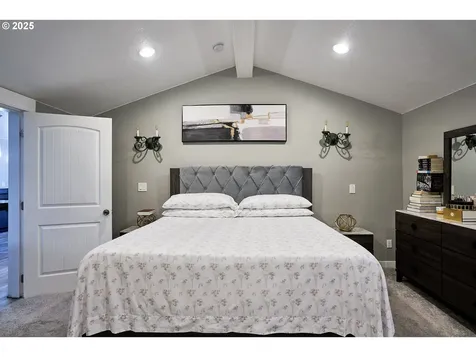 90 SW Frenwood Way Beaverton OR 97005