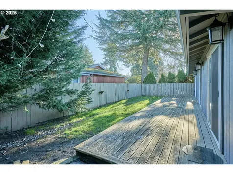 90 SW Frenwood Way Beaverton OR 97005