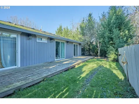 90 SW Frenwood Way Beaverton OR 97005