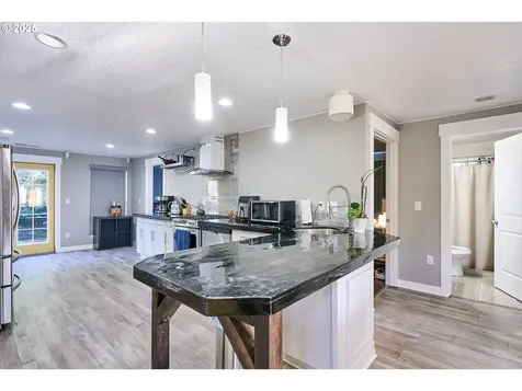 90 SW Frenwood Way Beaverton OR 97005