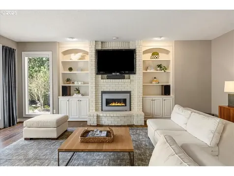 4679 Dogwood Drive Lake Oswego OR 97035