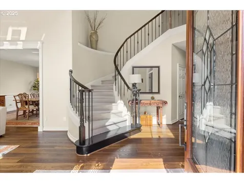 4679 Dogwood Drive Lake Oswego OR 97035