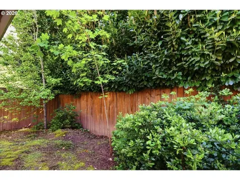 9028 N Drummond Avenue Portland OR 97217