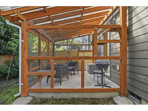 9028 N Drummond Avenue Portland OR 97217