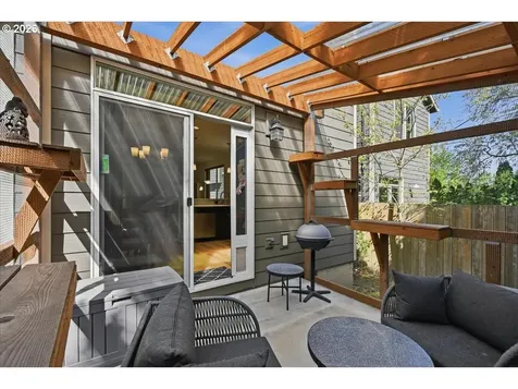 9028 N Drummond Avenue Portland OR 97217