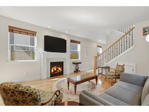 9028 N Drummond Avenue Portland OR 97217