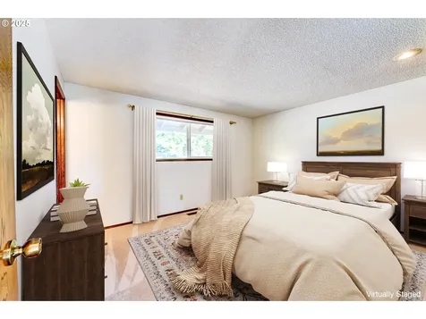 9824 NE Tanglewood Drive Vancouver WA 98664