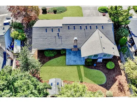 9824 NE Tanglewood Drive Vancouver WA 98664