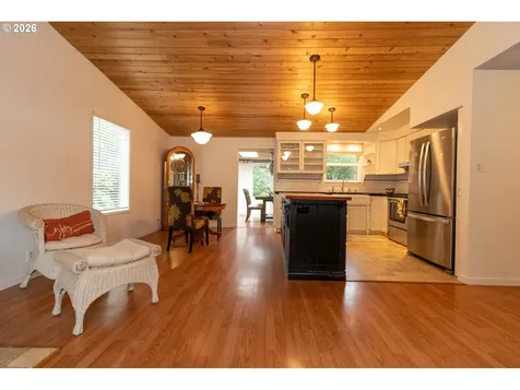 4726 Sea Breeze Lane Florence OR 97439