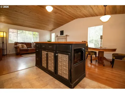 4726 Sea Breeze Lane Florence OR 97439