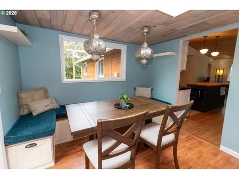 4726 Sea Breeze Lane Florence OR 97439