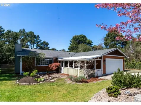 4726 Sea Breeze Lane Florence OR 97439