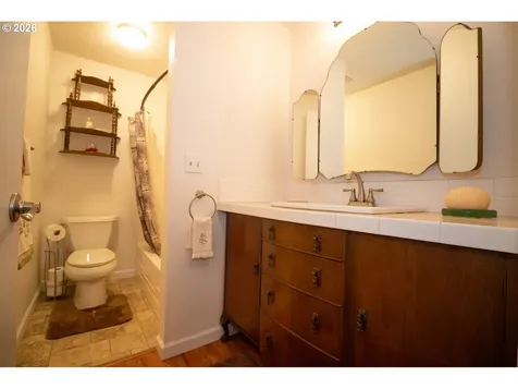 4726 Sea Breeze Lane Florence OR 97439