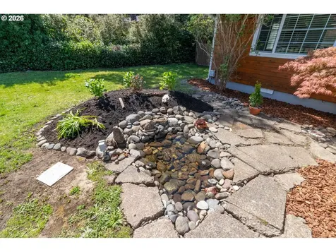 4726 Sea Breeze Lane Florence OR 97439