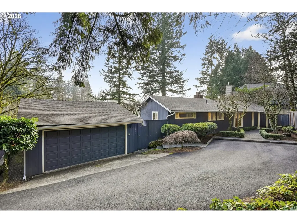 1433 SW Highland Road Portland OR 97221