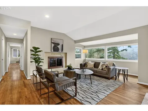 1433 SW Highland Road Portland OR 97221