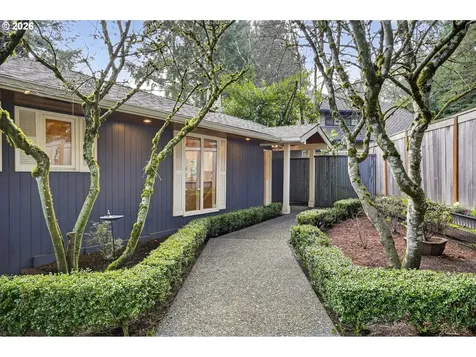 1433 SW Highland Road Portland OR 97221