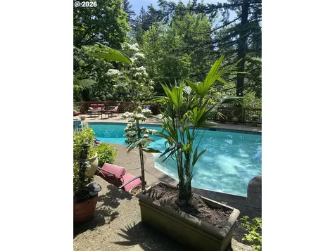 1433 SW Highland Road Portland OR 97221