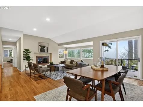 1433 SW Highland Road Portland OR 97221