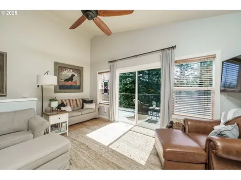 34611 SE 10th Street Washougal WA 98671