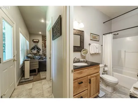 34611 SE 10th Street Washougal WA 98671