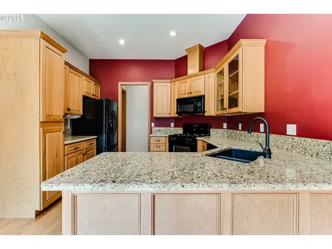 1391 Wimbledon Place Springfield OR 97477