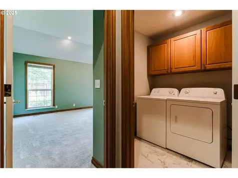 1391 Wimbledon Place Springfield OR 97477
