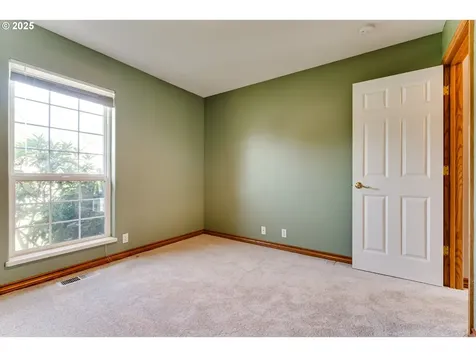 1391 Wimbledon Place Springfield OR 97477