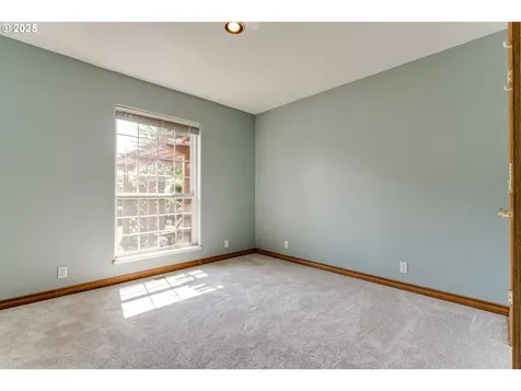 1391 Wimbledon Place Springfield OR 97477