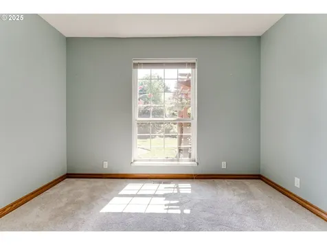 1391 Wimbledon Place Springfield OR 97477