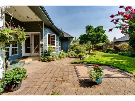 1391 Wimbledon Place Springfield OR 97477