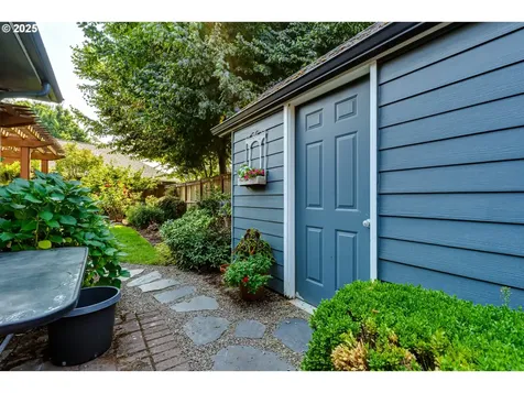 1391 Wimbledon Place Springfield OR 97477