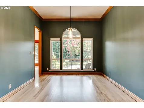 1391 Wimbledon Place Springfield OR 97477