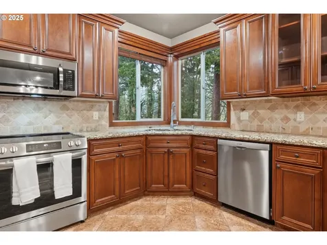 4648 Y Street Washougal WA 98671