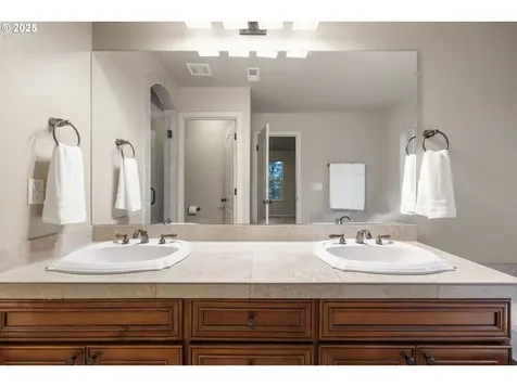 4648 Y Street Washougal WA 98671