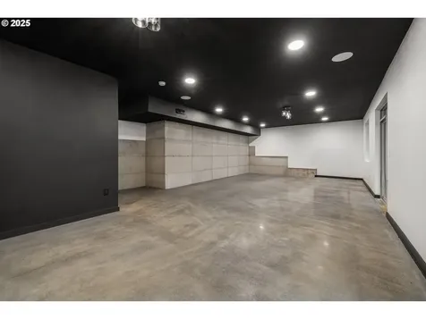 4648 Y Street Washougal WA 98671