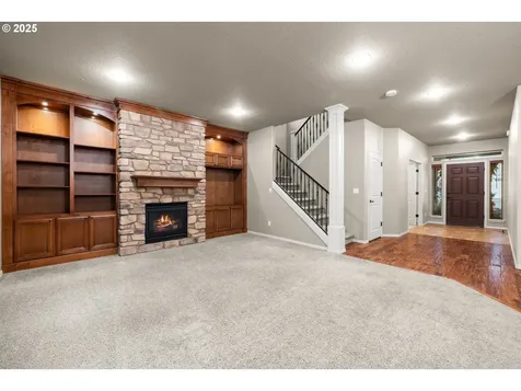 4648 Y Street Washougal WA 98671