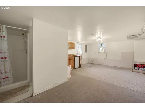 97 Dresden Street Astoria OR 97103