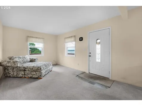 97 Dresden Street Astoria OR 97103