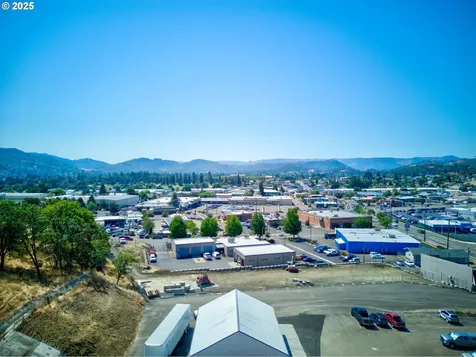 797 NE Garden Valley Boulevard Roseburg OR 97470