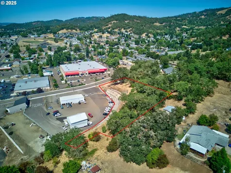 797 NE Garden Valley Boulevard Roseburg OR 97470