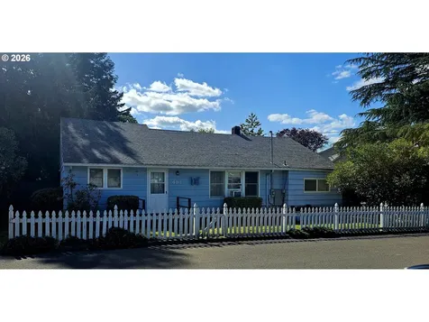 493 S Knott Street Canby OR 97013